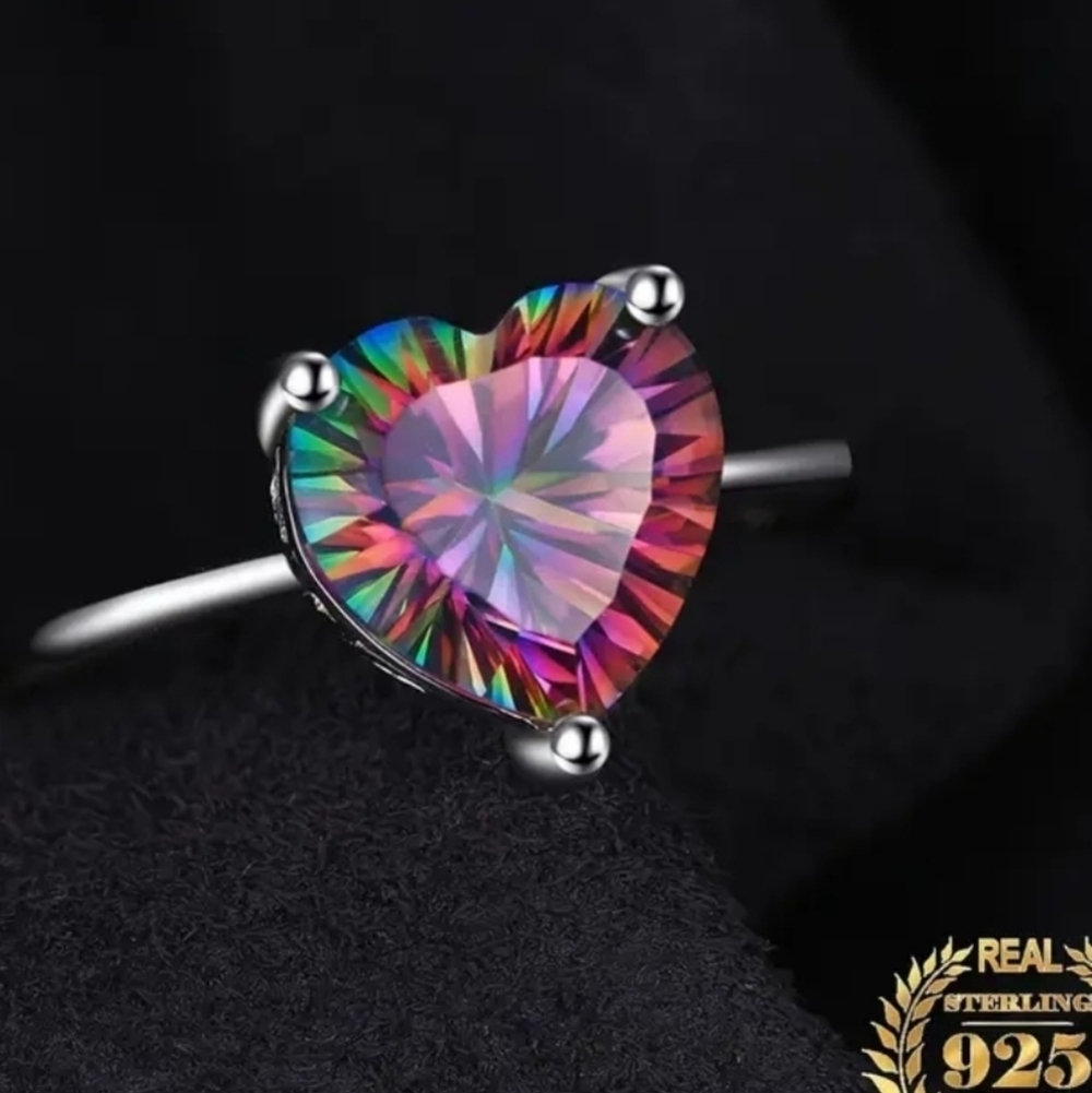 VQ Sterling Silver Ring - Picture 2 of 6